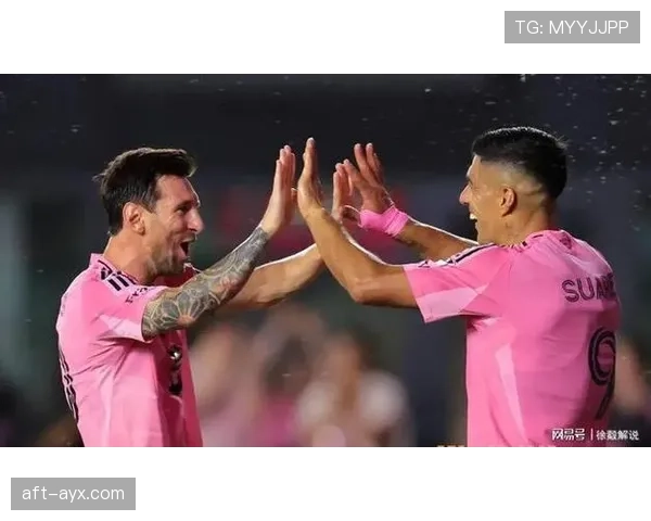 梅西转型组织型前锋，重塑现代足球战术格局引关注