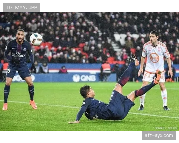 洛里昂客场力战强敌，顽强拼搏彰显竞争力提升